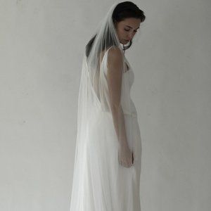 A.B. Ellie Raw Edge Veil Drop Length